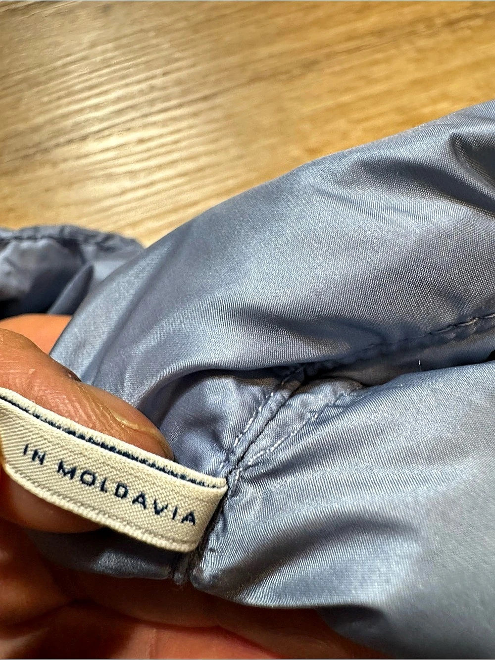 Moncler Longue Saison Puffer Jacket in Blue Size 2 Like New - Picture 5 of 16